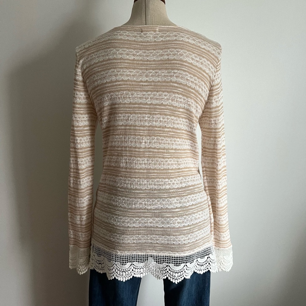 C - White & Tan Light Long Sleeve Knit / Shirt - Picture 2 of 9